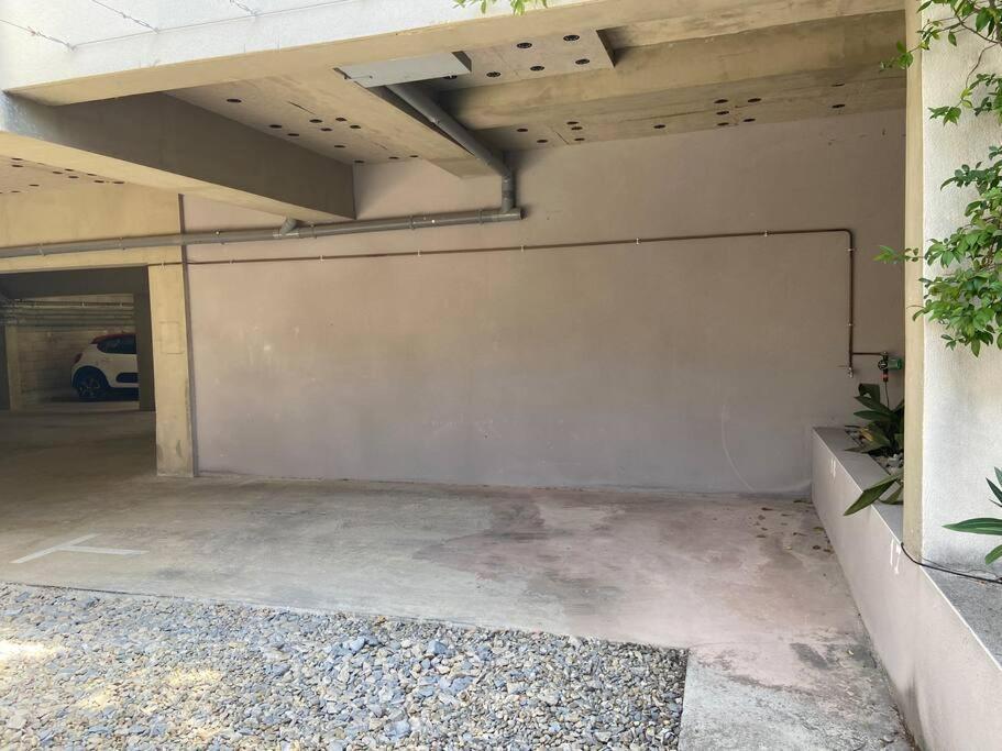 Studio Clim Parking Dhuoda Ним Екстериор снимка