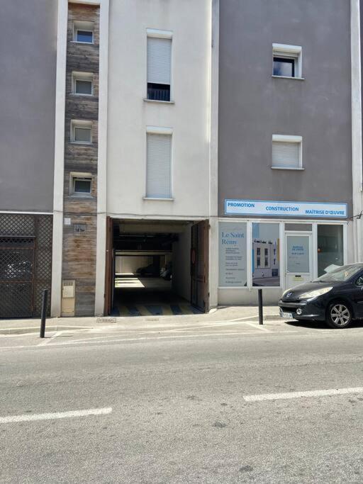 Studio Clim Parking Dhuoda Ним Екстериор снимка